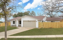 1215 Billings Dr, San Antonio, TX 78245