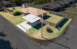 305 S Janeway Avenue, Moore, OK 73160