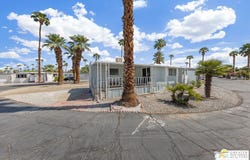 10 Cleveland St, Cathedral City, CA 92234