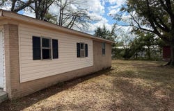 108 Rainey St, Ripley, MS 38663