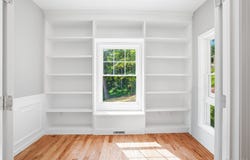 155 S Quaker Lane, Hyde Park, NY 12538