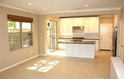 83 Thornhurst, Irvine, CA 92620
