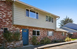 1302 NE HOGAN Dr, Gresham, OR 97030