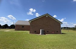 154 Doug st, Enigma, GA 31749