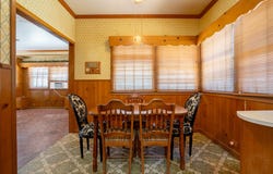908 W Barnes Avenue, Comanche, TX 76442
