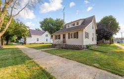 200 First Avenue SE, Mapleton, MN 56065
