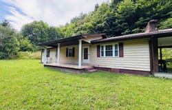 1494 Stable Drive, Grundy, VA 24614