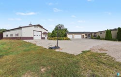 22961 478th Ave, Flandreau, SD 57028