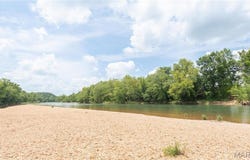 211 Ripley 142E-2B, Doniphan, MO 63935