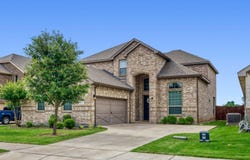 422 Milligan Drive, Midlothian, TX 76065