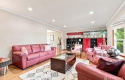 19 Ballo Place, Edison, NJ 08820