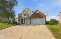 1456 Stormhaven, Greenwood, IN 46143