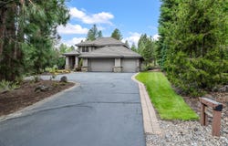 19598 Green Lakes Loop, Bend, OR 97702