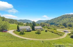 8367/8369 US Highway 421 S, Deep Gap, NC 28618