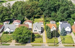 6352 State Road, Parma, OH 44134