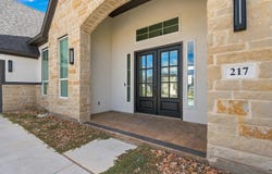 217 POE PKWY, Castroville, TX 78009