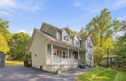 5191 Spring Drive, Swiftwater, PA 18370