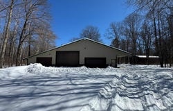 W4845 MOUNTAIN DR, Tomahawk, WI 54487