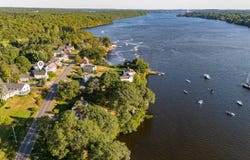 15 Old Stage Road, Woolwich, ME 04579