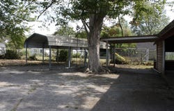 206 E Poplar St., Albion, IL 62806