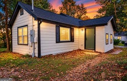 1339 Lyle Avenue, Atlanta, GA 30344