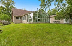 1937 Nottingham Lane, Wheaton, IL 60189