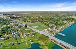 1023 E Cedar Creek Parkway, Seven Points, TX 75143