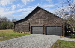371 Plaza Drive, Madisonville, TN 37354