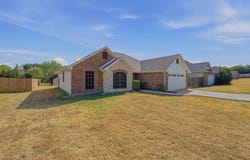 631 Lakeshore Boulevard, Oak Point, TX 75068