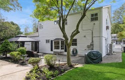 22 Sheryl Crescent, Smithtown, NY 11787