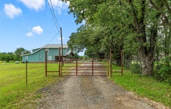 1014 Ranchito Road, Bellmead, TX 76705