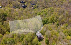 93 Goldenleaf Road, Mars Hill, NC 28754