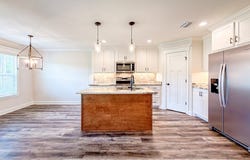 9 Bryant Dr, Ray City, GA 31645