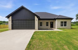 336 Millie Court, Austin, AR 72007