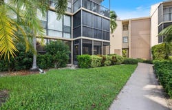 612 BIRD BAY Drive S, VENICE, FL 34285