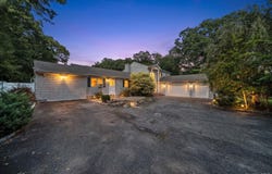 75 Whiskey Road, Coram, NY 11727
