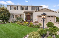 755 AMSTERDAM Road, MOUNT LAUREL, NJ 08054