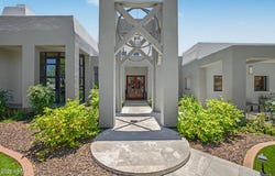 4647 E SANNA Street, Phoenix, AZ 85028