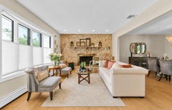 3290 Parkway Drive, Baldwin, NY 11510