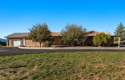 36 Vallecitos Road, Tijeras, NM 87059