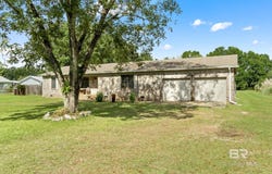 33135 Collier Road, Lillian, AL 36549-3544