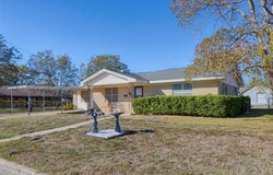 507 South St, Schulenburg, TX 78956