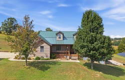 977 S Highway 137, Willow Springs, MO 65793
