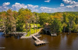 4325 Riverneck Road, Columbia, NC 27925