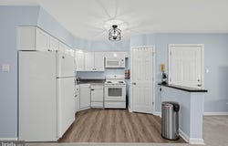 354 S SWARTHMORE Avenue, SWARTHMORE, PA 19081