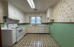 410 E Parkview St, Fulton, MS 38843