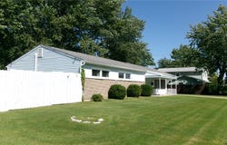 11 Alys Drive E, Depew, NY 14043
