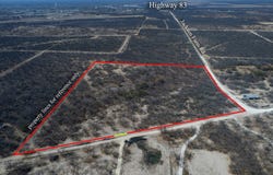 1086 Curtis Bourn, Crystal City, TX 78839