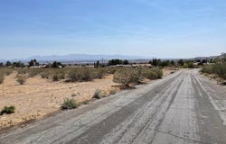 Roanoke Road, Apple Valley, CA 92307