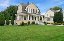 991 Cottage Place, Baldwin, NY 11510